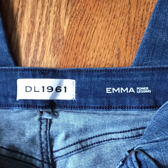 DL 1961 Jeans - Picture 5 of 6